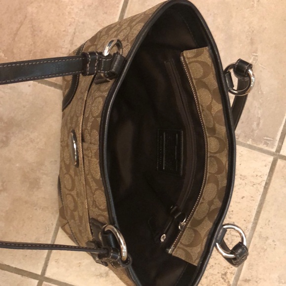 Coach Signature Canvas Bag - Picture 2 of 5